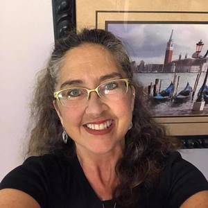 Meet your Posher, Lori